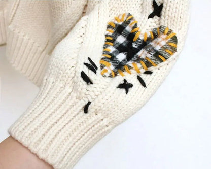 Knitted Women's Cardigan with Patchwork Embroidery and V-Neck