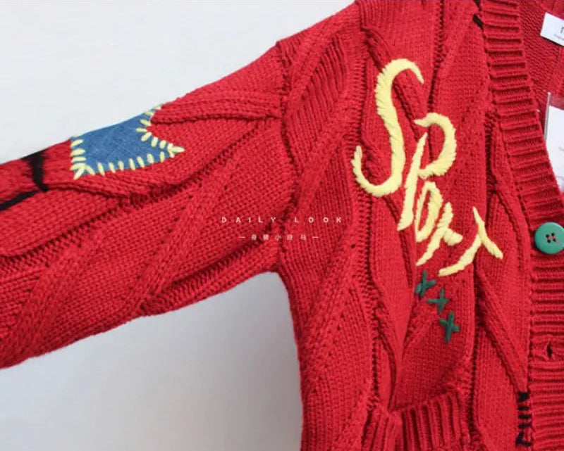 Knitted Women's Cardigan with Patchwork Embroidery and V-Neck