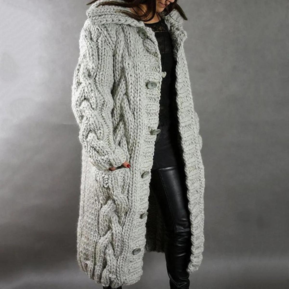 Knitted coat for women