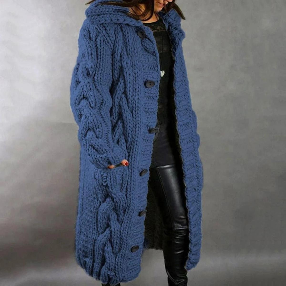 Knitted coat for women