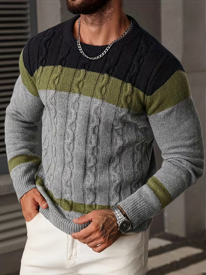 Knitted jumper with colour block design and round neck