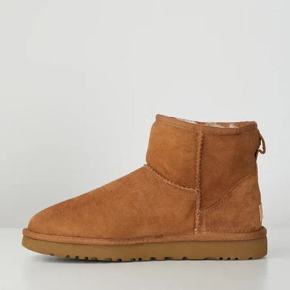 Bottes courtes avec doublure en fausse fourrure douce