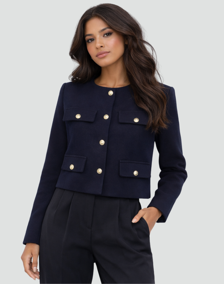 Blazer corto da donna con bottoni dorati e tasche con patta