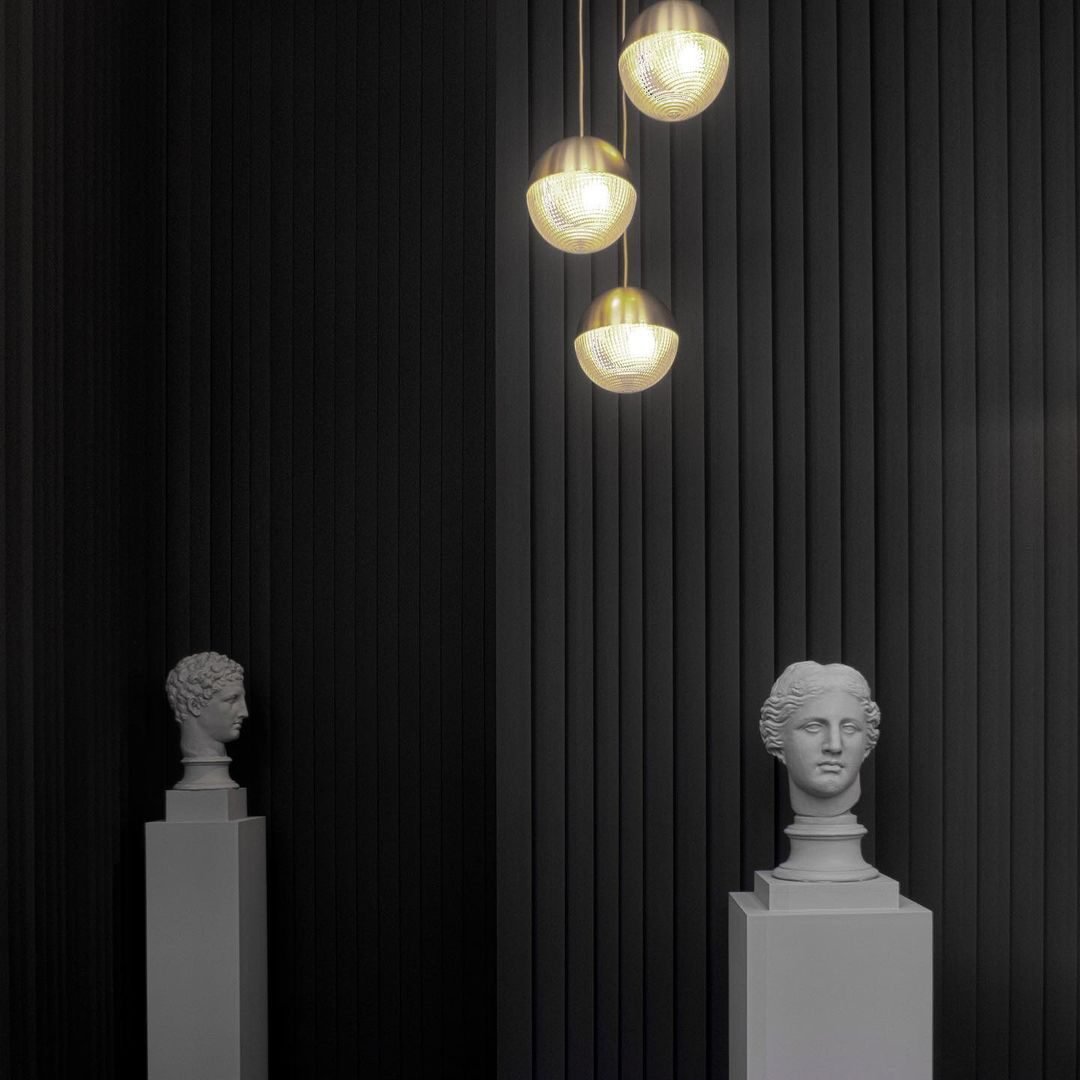 Suspended Lens Flair Pendant Lamp – Luxe & Innovative Design