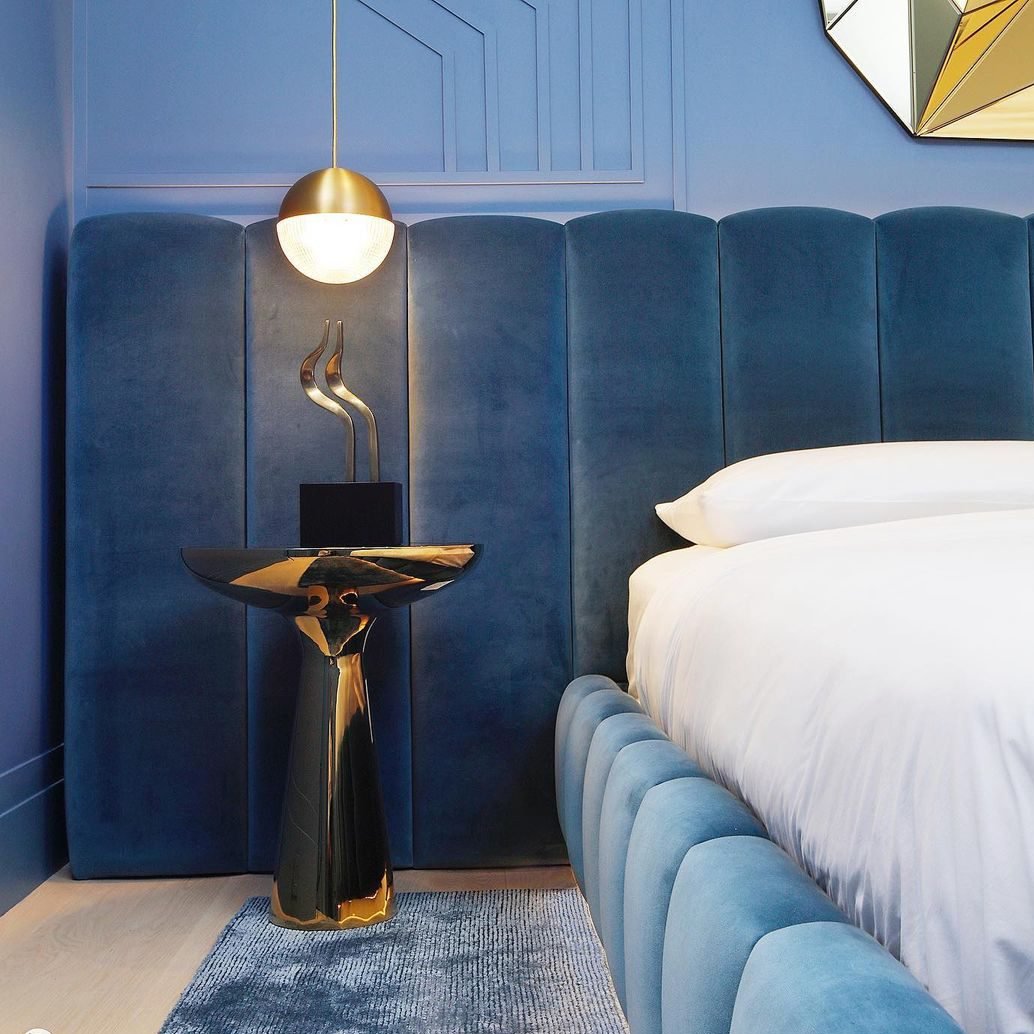 Suspended Lens Flair Pendant Lamp – Luxe & Innovative Design
