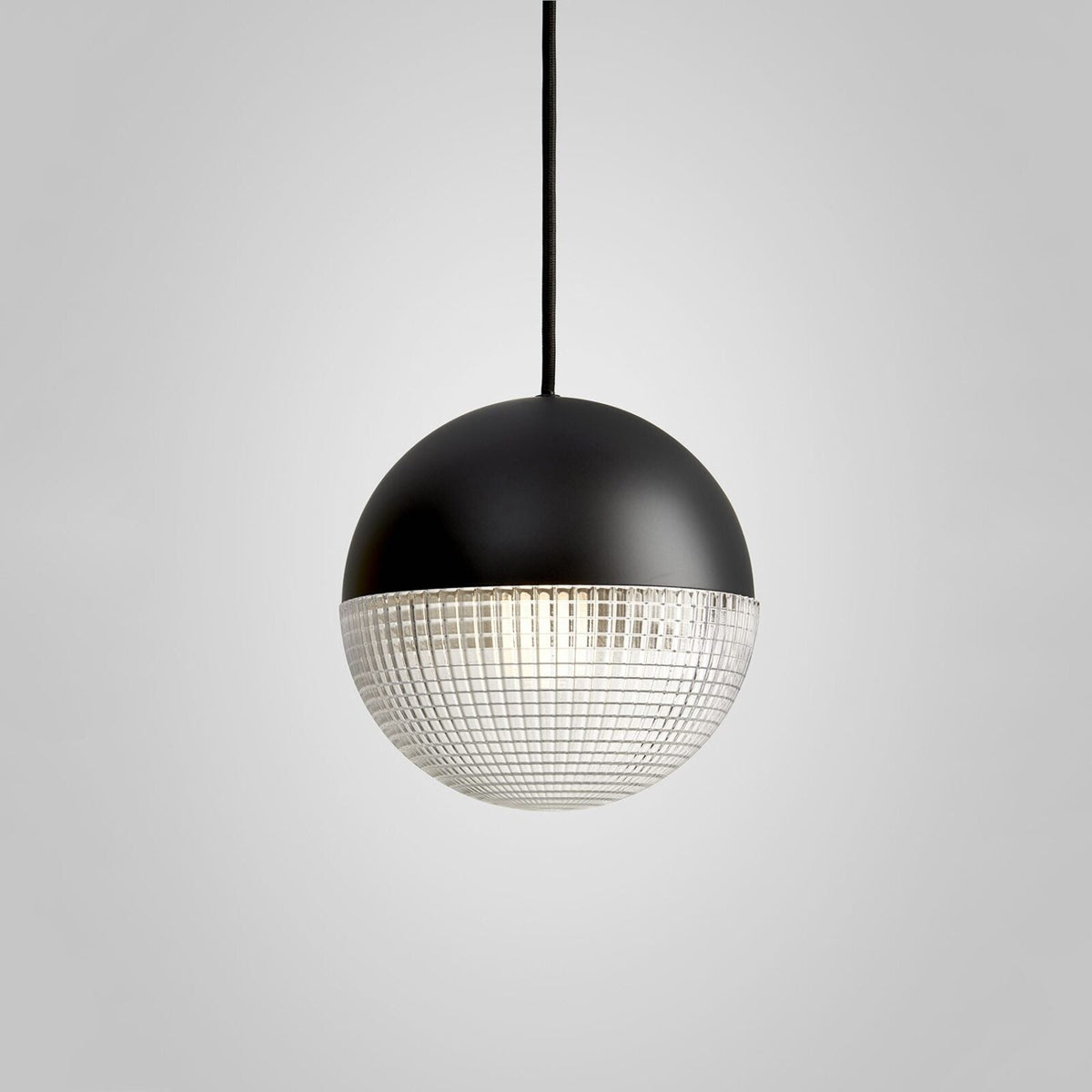 Suspended Lens Flair Pendant Lamp – Luxe & Innovative Design