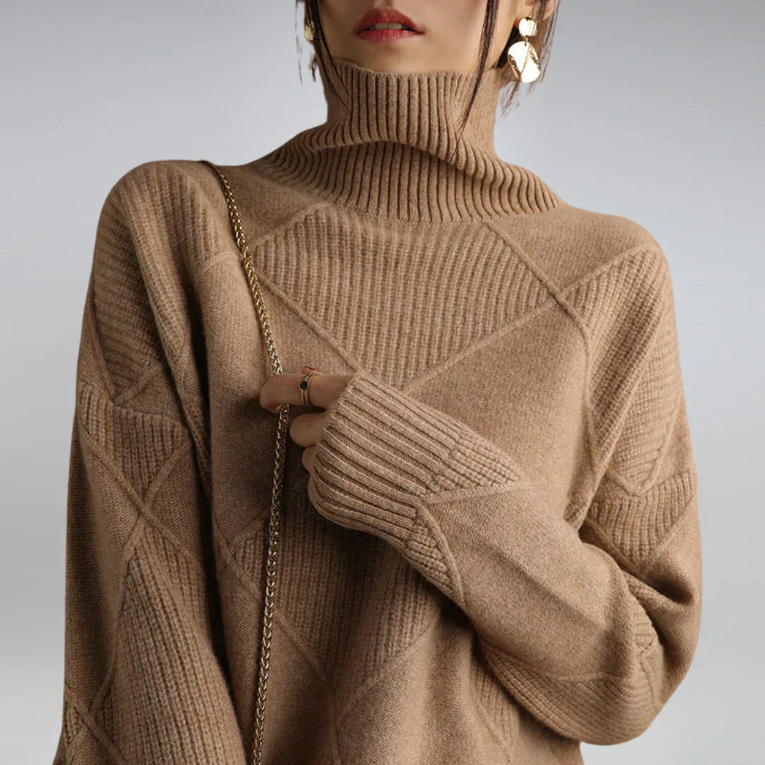 Ladies turtleneck – softly knitted with classic charm