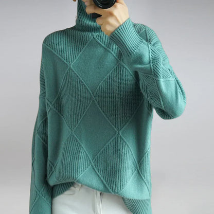 Ladies turtleneck – softly knitted with classic charm