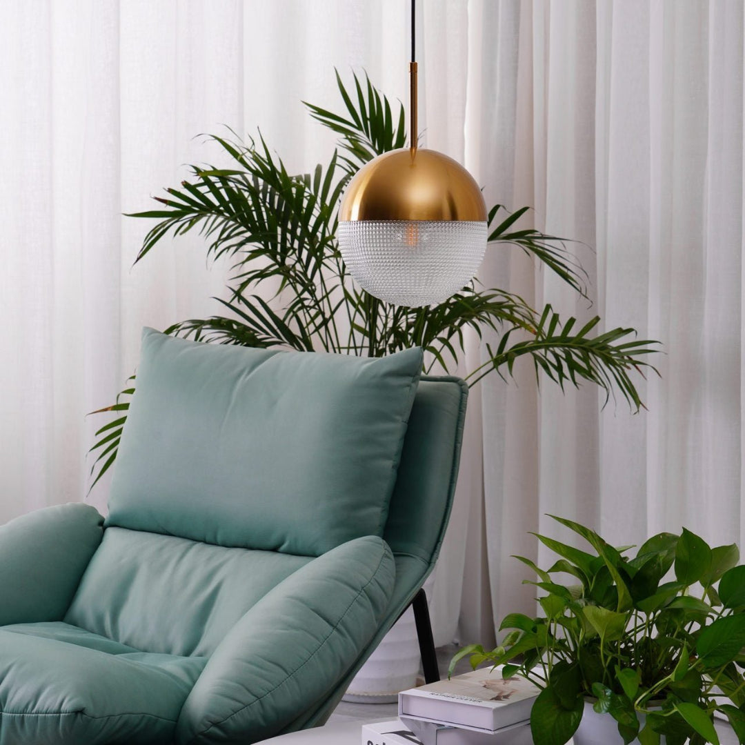 Suspended Lens Flair Pendant Lamp – Luxe & Innovative Design