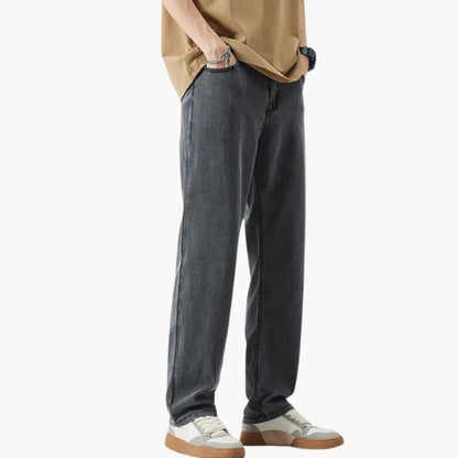 Men's Straight Fit Jeans