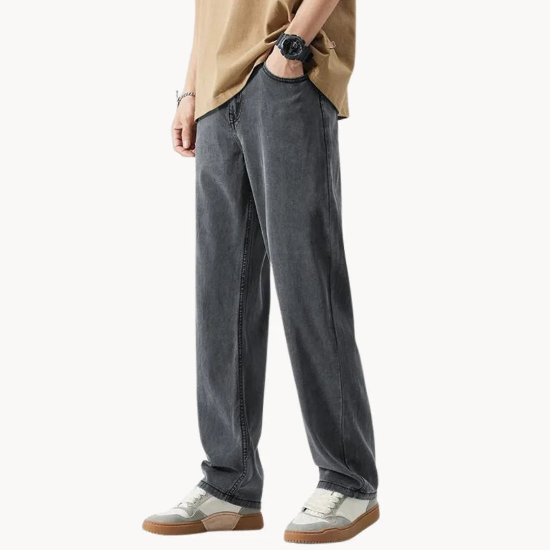 Men's Straight Fit Jeans
