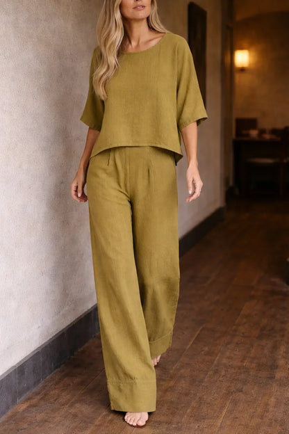 Linen Ladies' Set with Wide Trousers and Short Sleeves
