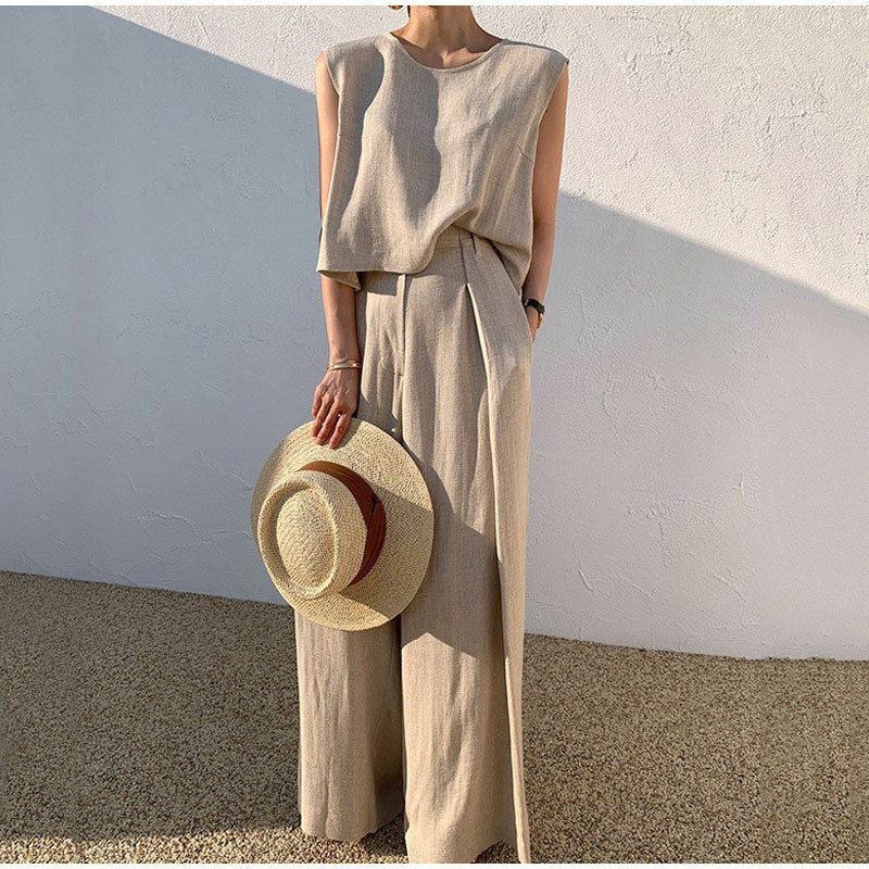 Linen women's set with wide-leg pants and round-neck top - Sarah