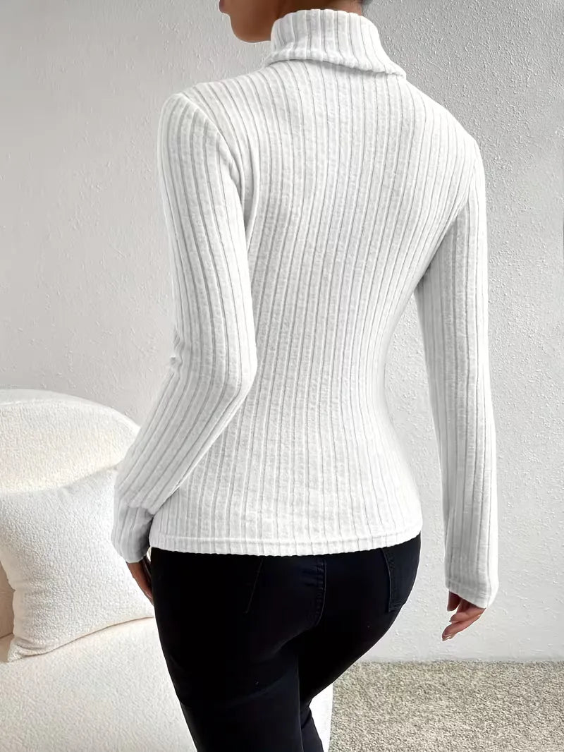 Long-sleeve ribbed turtleneck