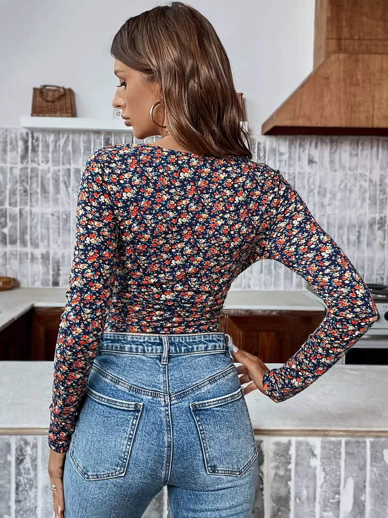 Long-sleeve with floral print