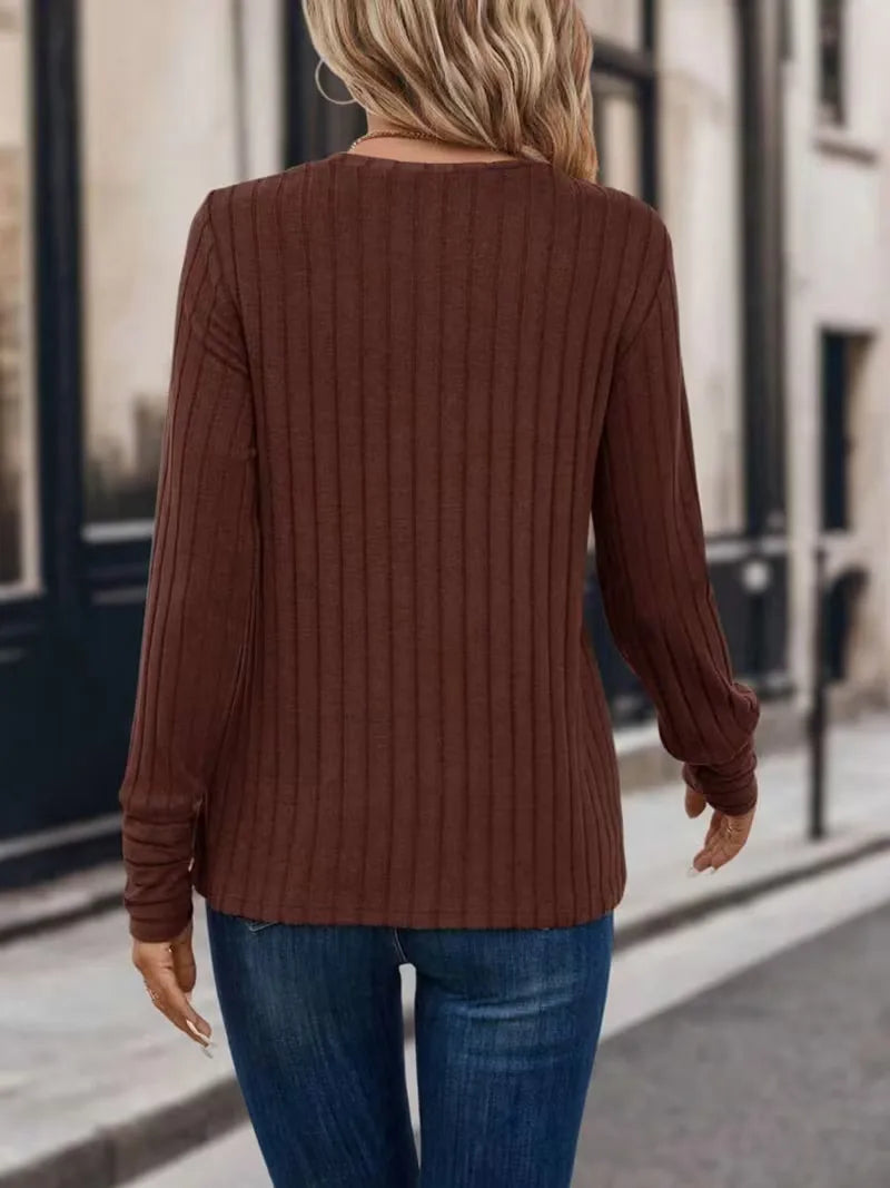 Long-sleeve with ribbed texture