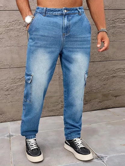 Loose fit trousers for men with cargo pockets
