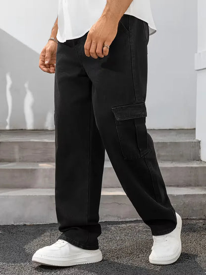 Loose fit trousers for men with cargo pockets