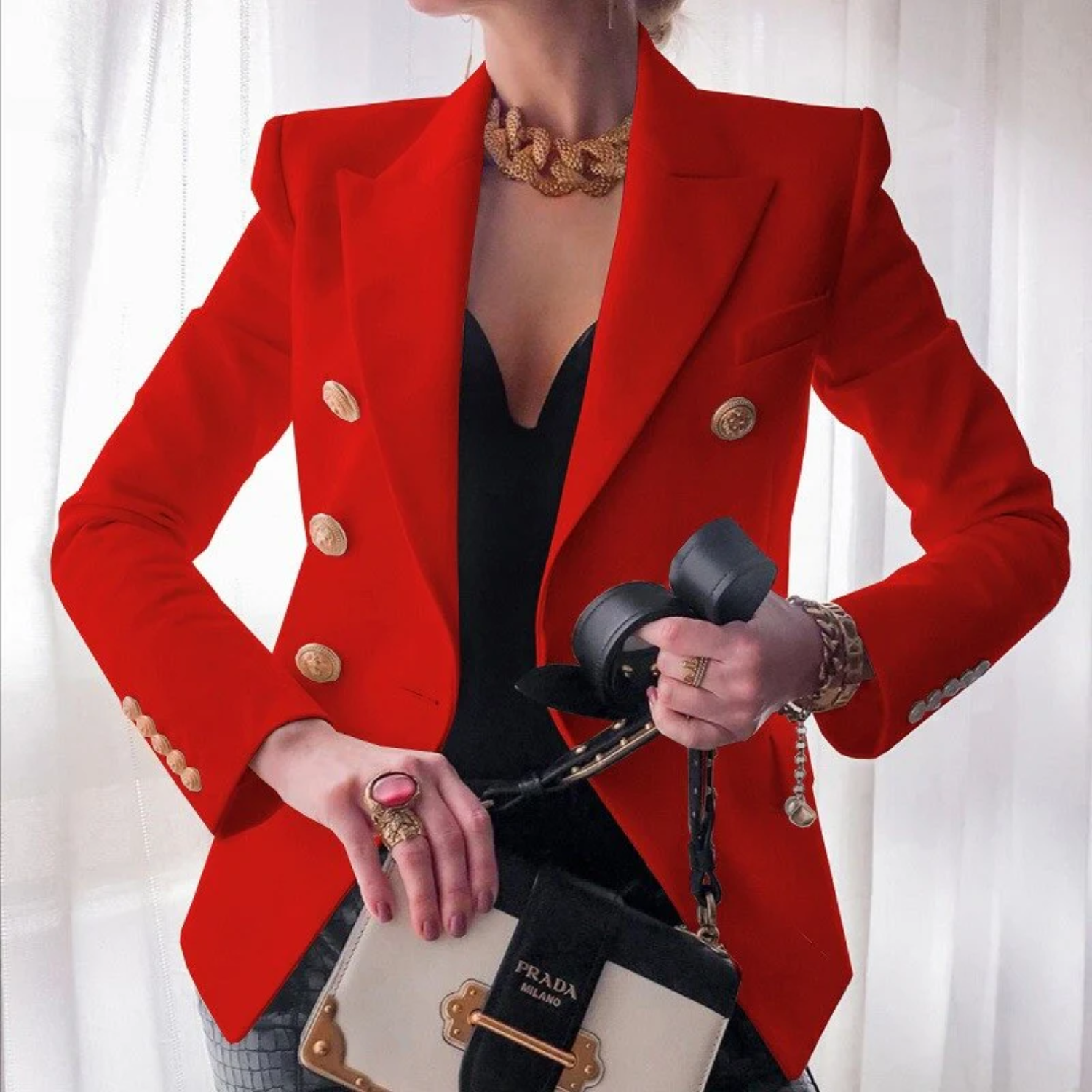 Louise | Comfortable blazer with cotton buttons