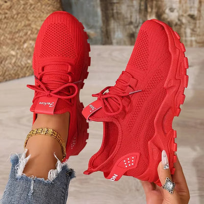 Low sneaker with mesh upper