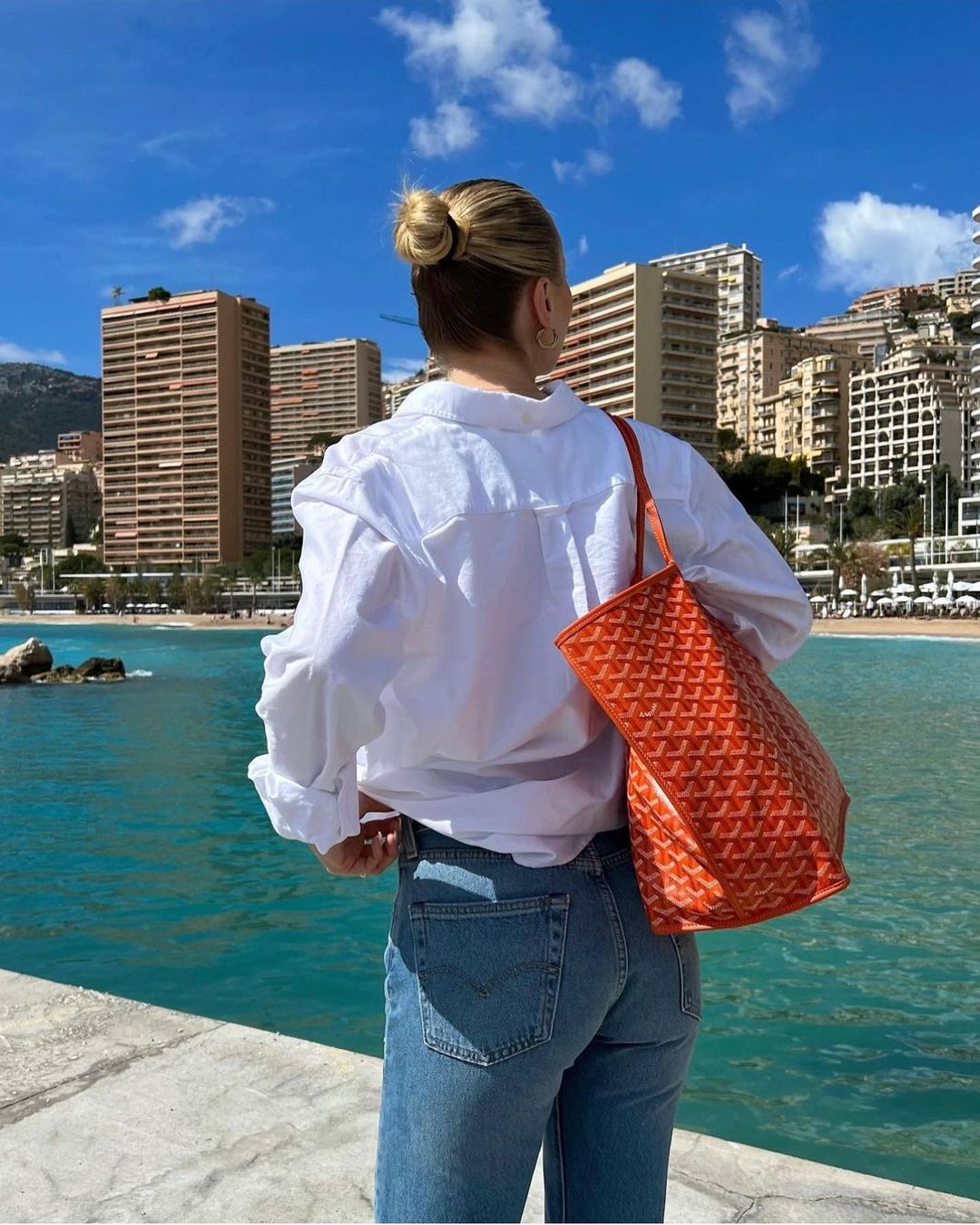 Luxe Shopper Bag with Timeless Woven Design