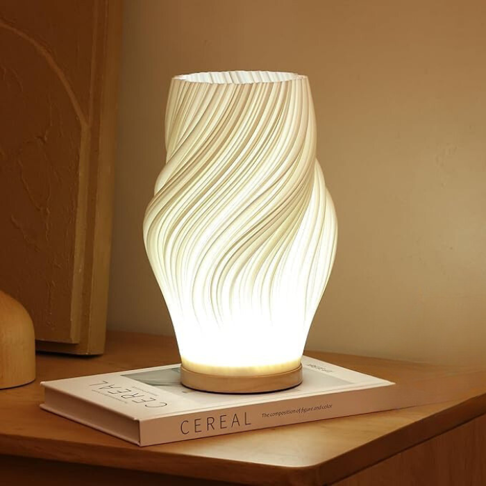 Luxe design swirl LED table lamp