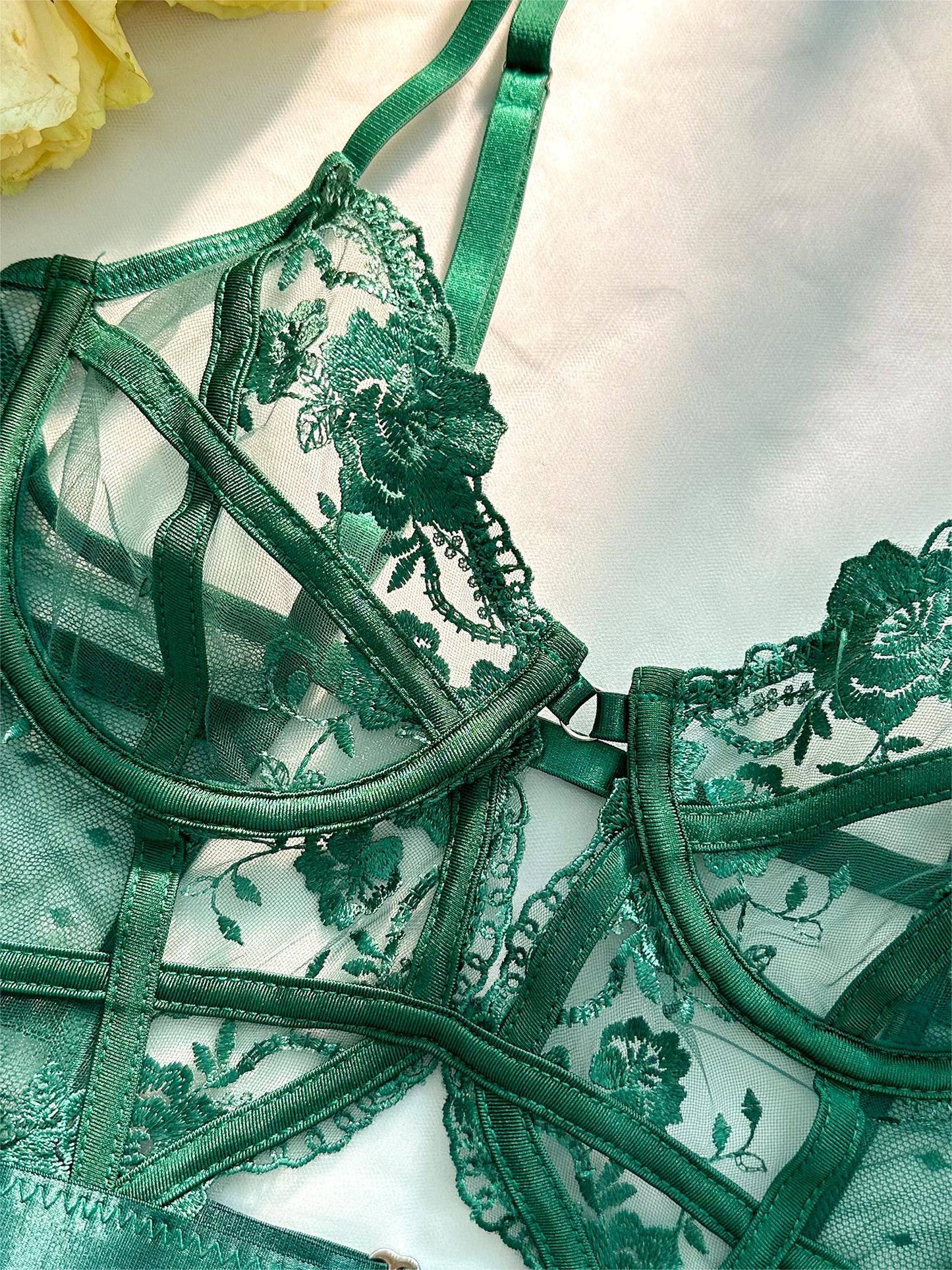 Melody - Green Lace Body Lingerie with Underwire