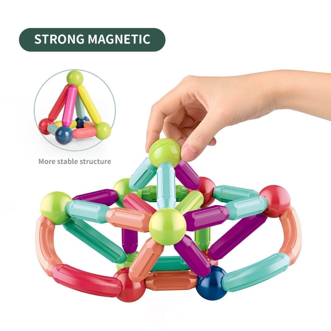 Magnetic Building Blocks Including Free Storage Box