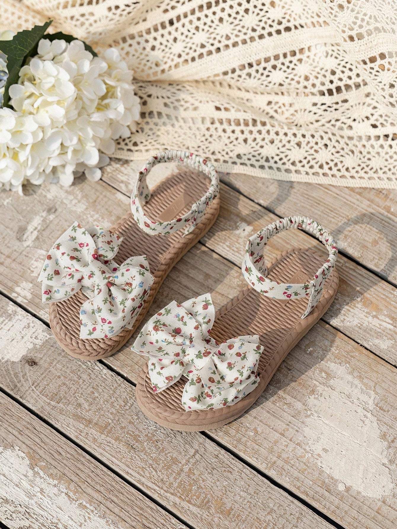 Matching Sandals with Bow for Mother & Daughter