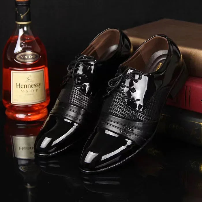 Matthijs | Large Formal Patent Leather Shoes