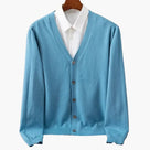 Cardigan à col en V et fermeture boutonnée pour homme – une pièce classique en maille