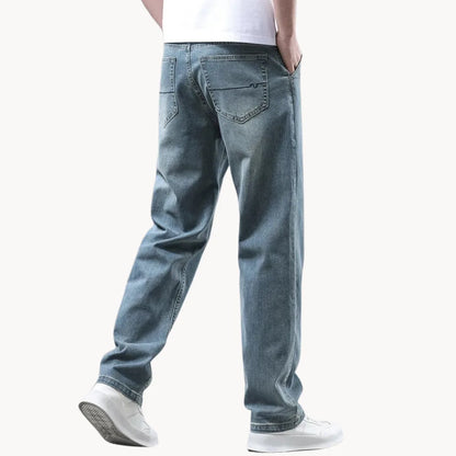 Men's Straight Fit Jeans
