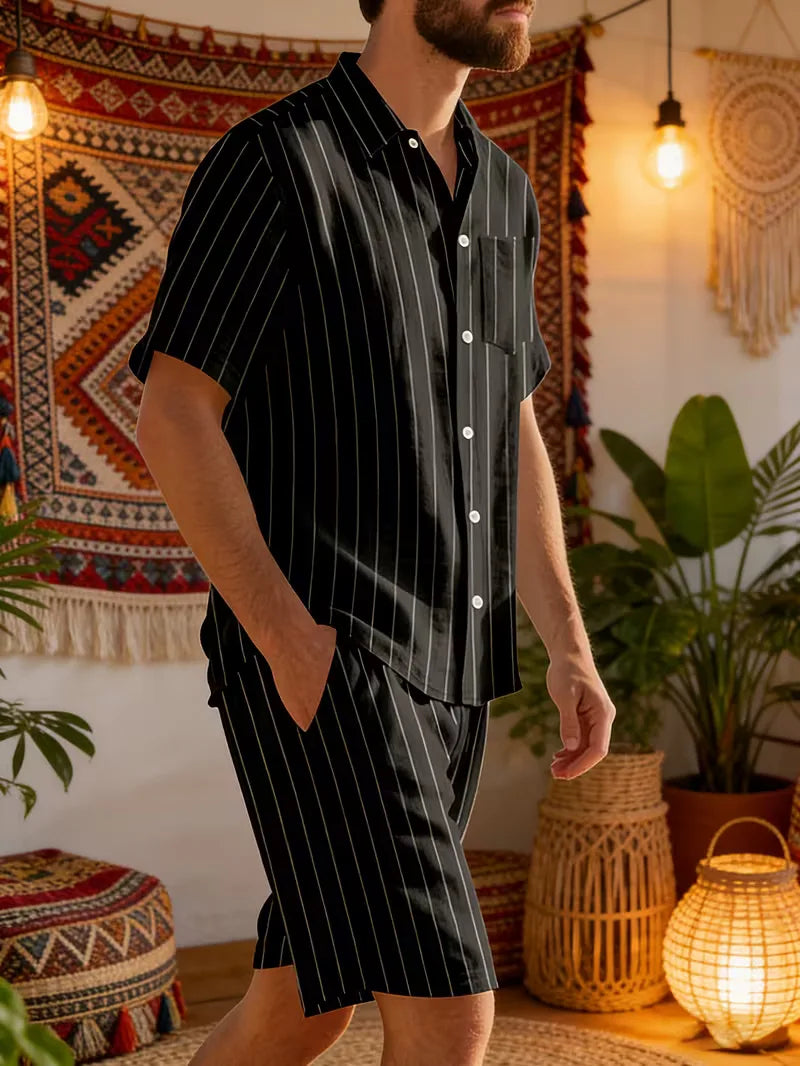 Men's Summer Outfit with Short Sleeves