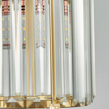 Luxuriöse Kristall-Pendelleuchte für Eleganz in jedem Interieur