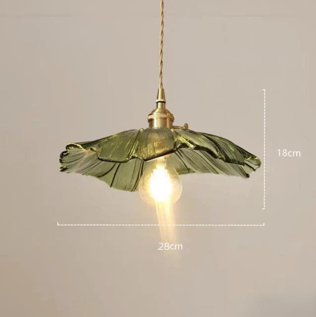 Pendul elegant în formă de floare