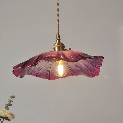 Pendul elegant în formă de floare