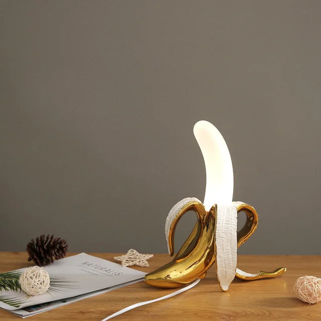 Lampada da tavolo decorativa a forma di banana con luce LED calda per il soggiorno o la camera da letto