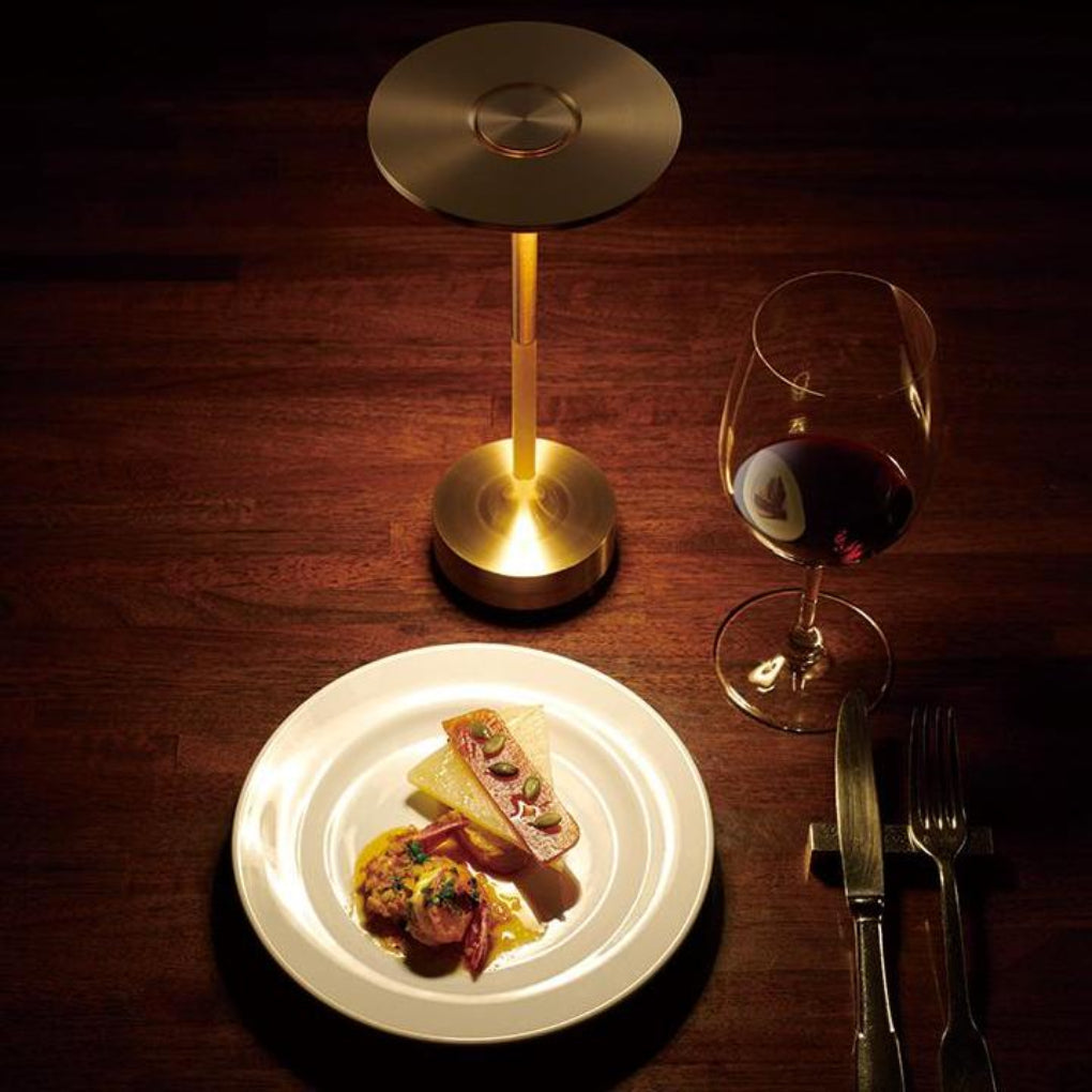 Lámpara de mesa inalámbrica portátil