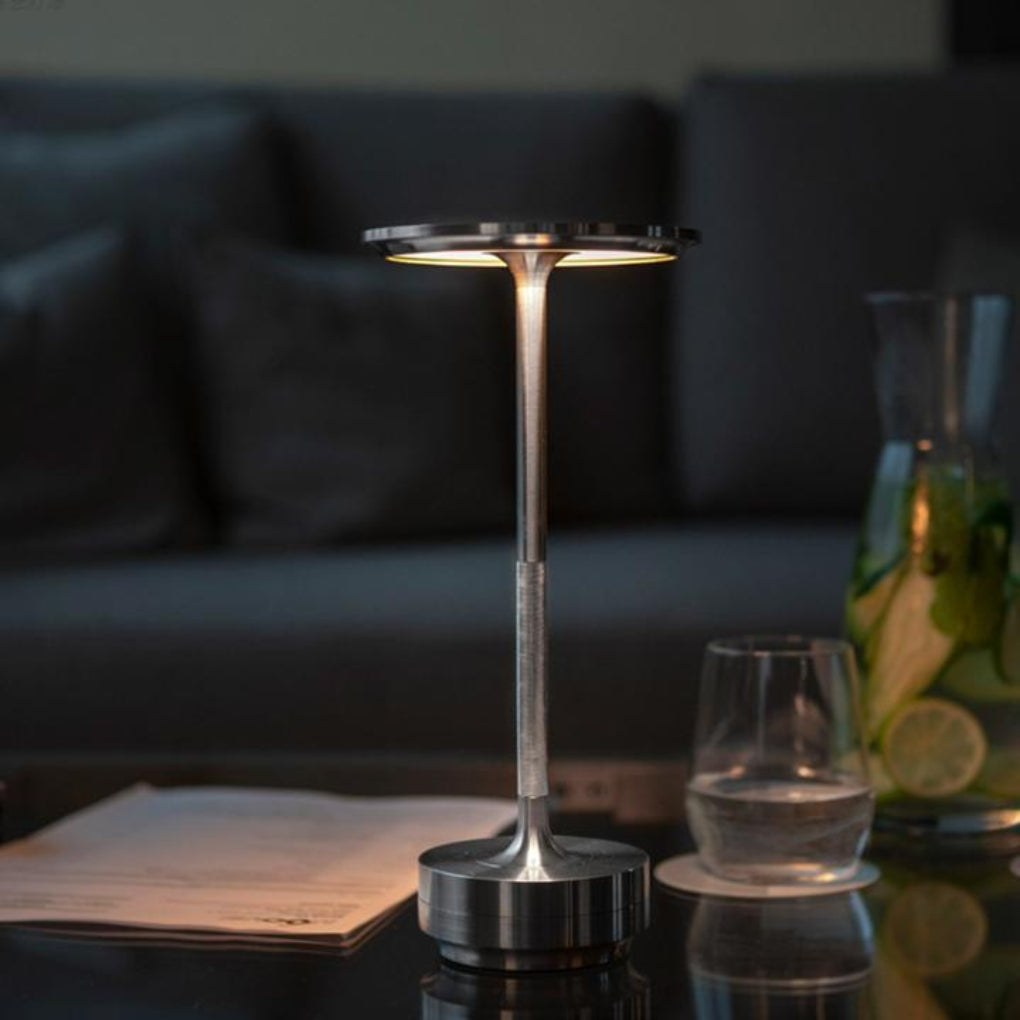 Lámpara de mesa inalámbrica portátil