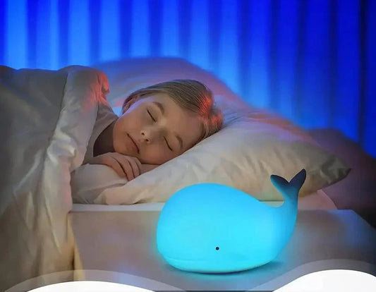 Fyreee – Lámpara nocturna mágica iluminada de ballena para niños