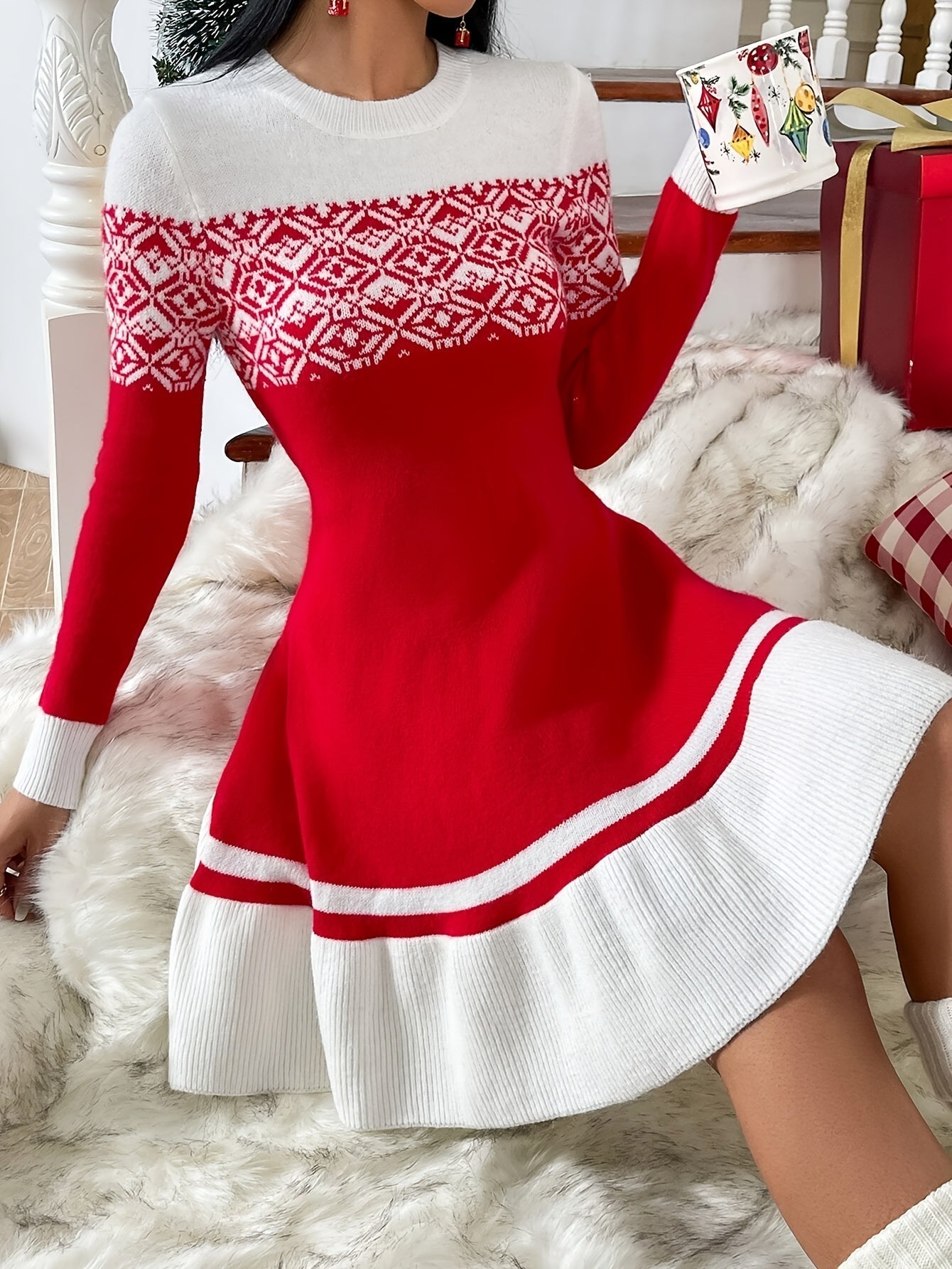 Noa | Elegant Christmas Dress with Geo Pattern and Long Sleeves
