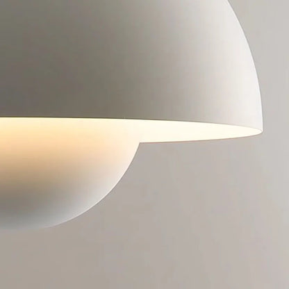 Dřevěná závěsná lampa HoutBries - teplo a styl pro váš domov