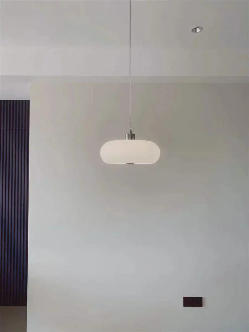 Škandinávska závesná LED lampa - minimalistická a energeticky úsporná