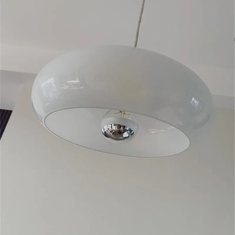 Škandinávska závesná LED lampa - minimalistická a energeticky úsporná