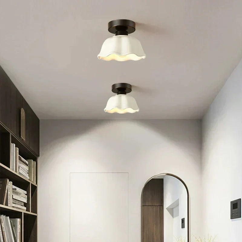 Bordlampe i glass og keramikk