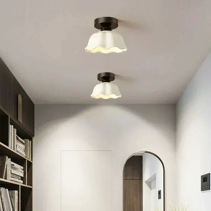 Bordlampe i glass og keramikk