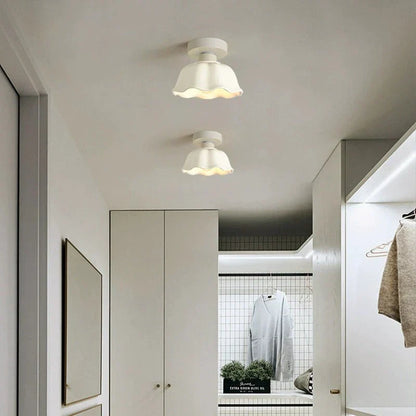 Bordlampe i glass og keramikk