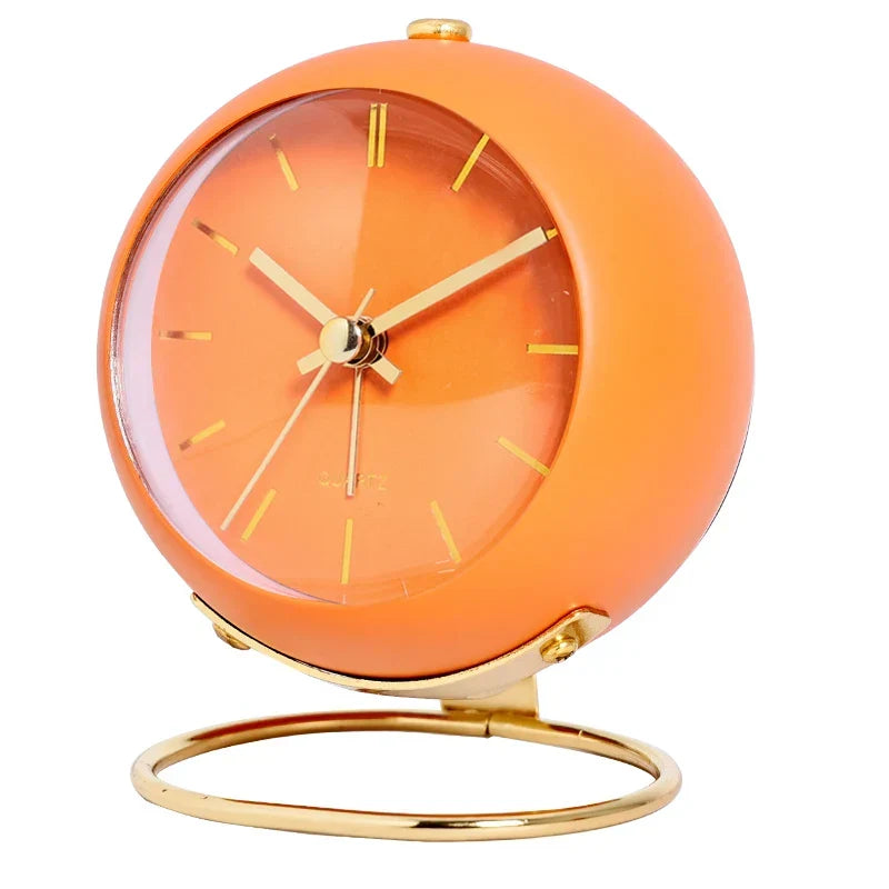 Línea de tiempo: elegante y silencioso reloj de escritorio electrónico