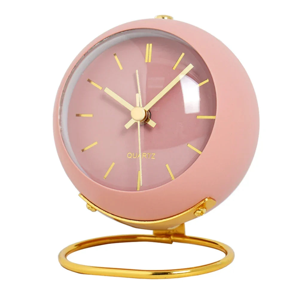 Línea de tiempo: elegante y silencioso reloj de escritorio electrónico