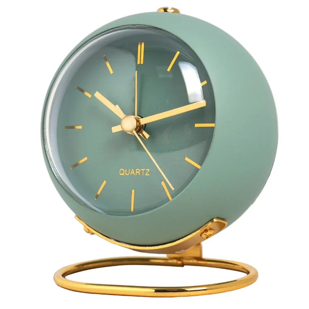 Línea de tiempo: elegante y silencioso reloj de escritorio electrónico